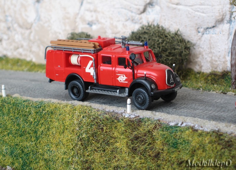 Magirus-Mercur-_Preiser_-11