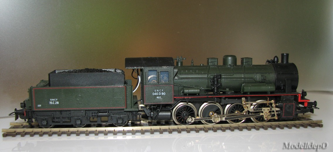 040.D90