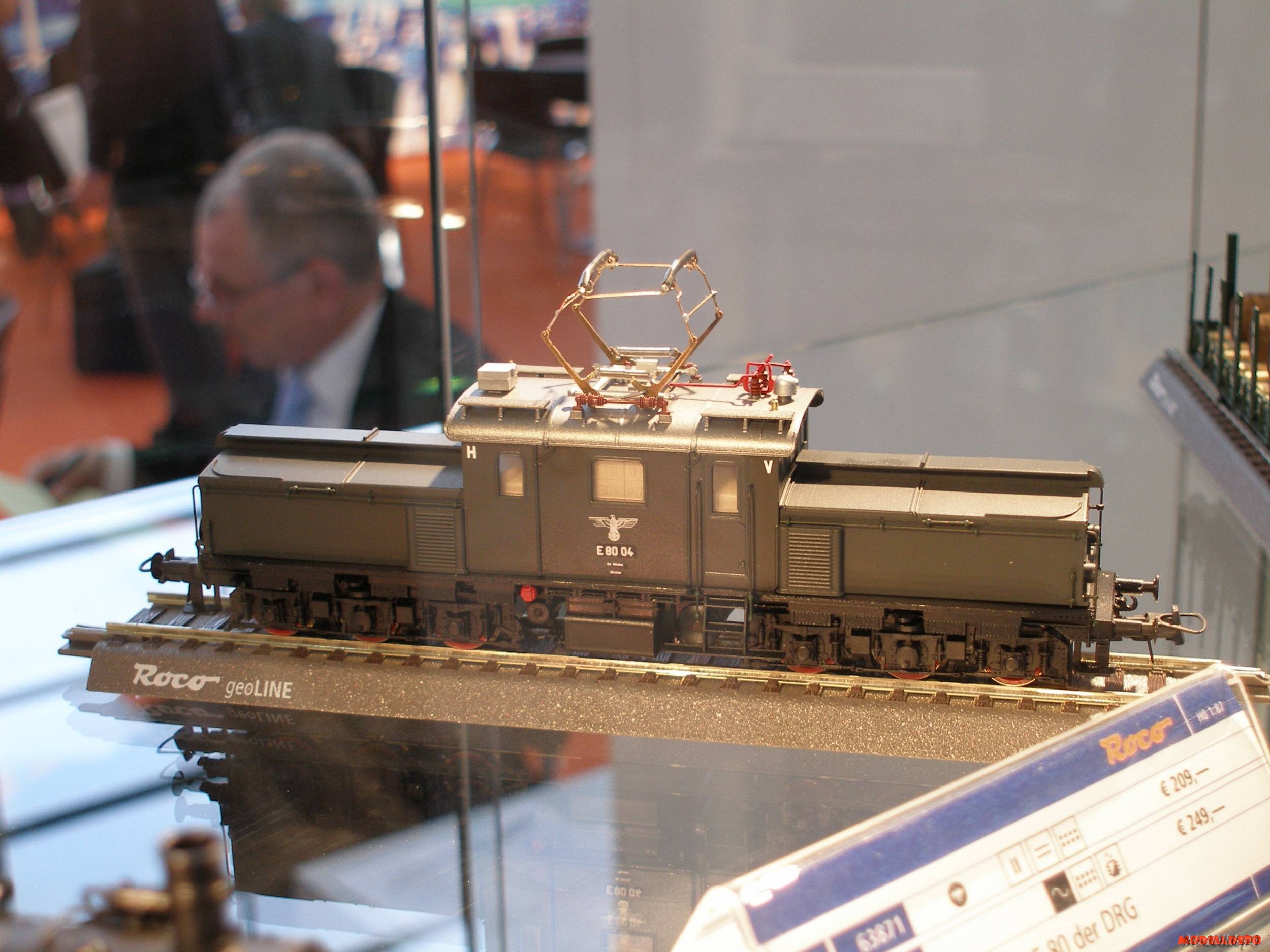 Roco-01