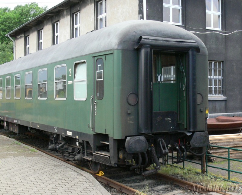 6182482