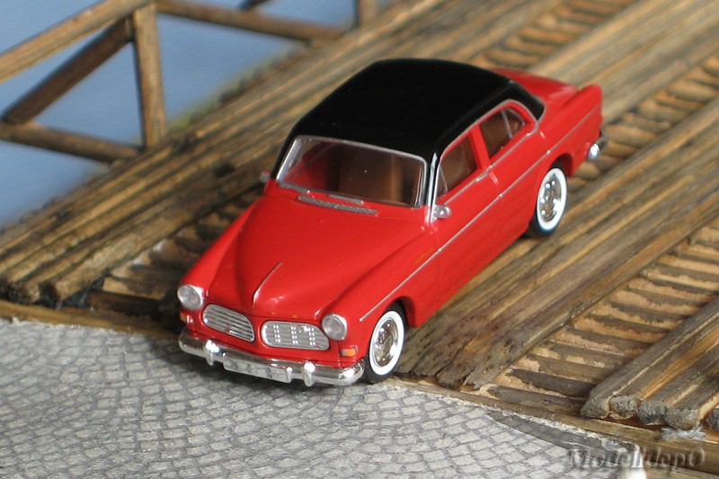 Volvo-Amazon-Brekina-1