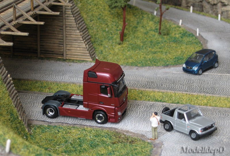 MB-Actros-Herpa-3