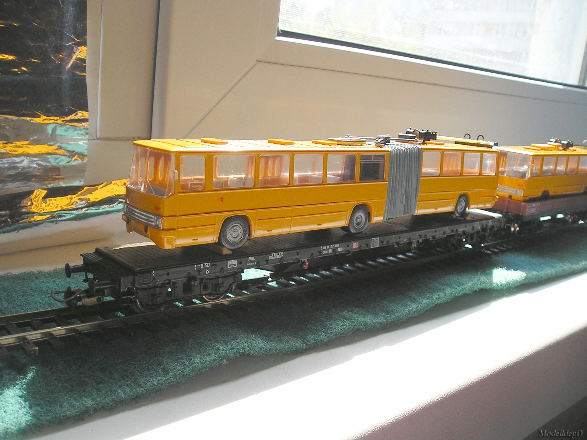  Ikarus