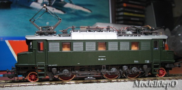 BR104_ROCO_04144S
