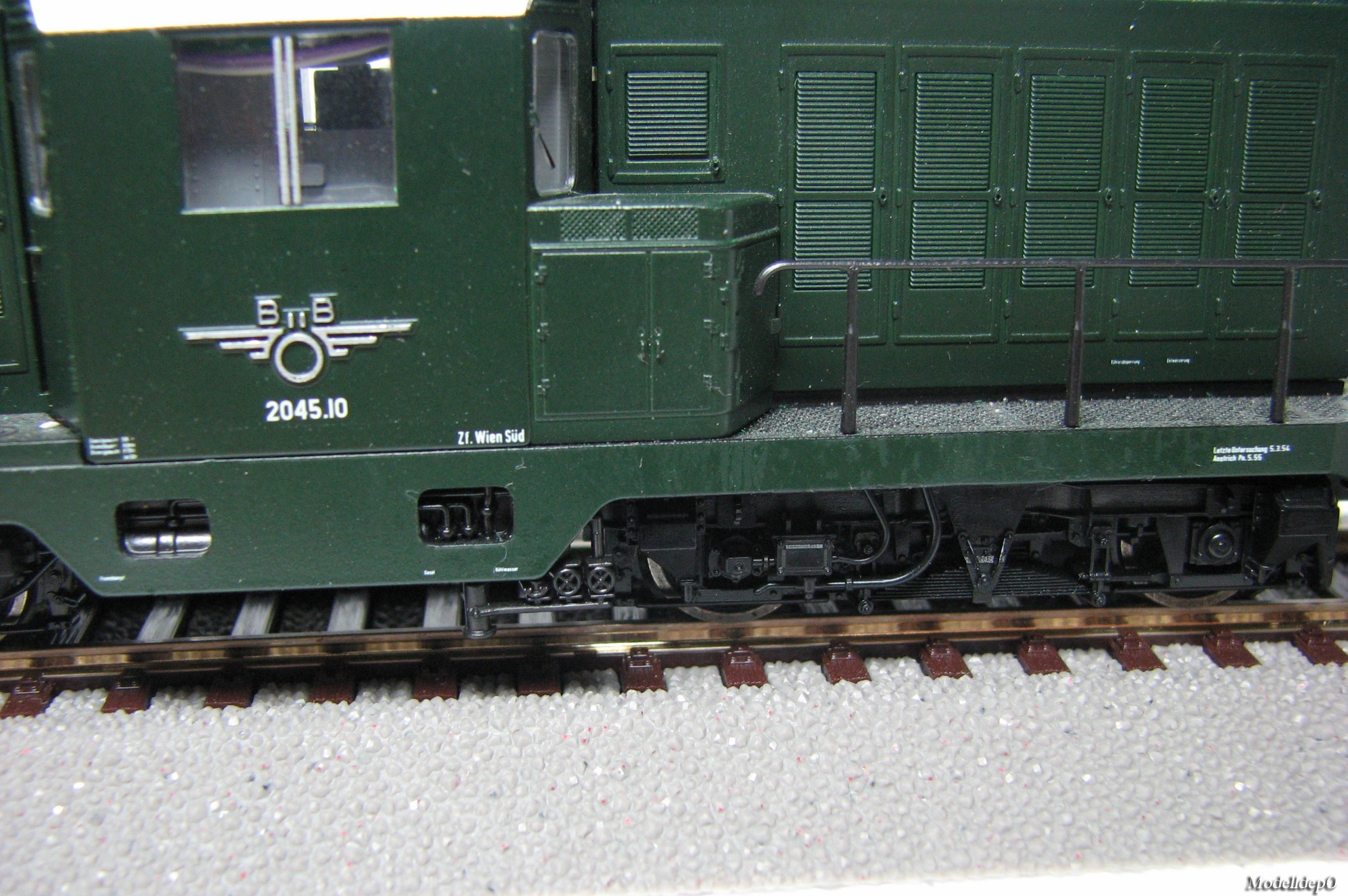 Rh 2045  ROCO 43810