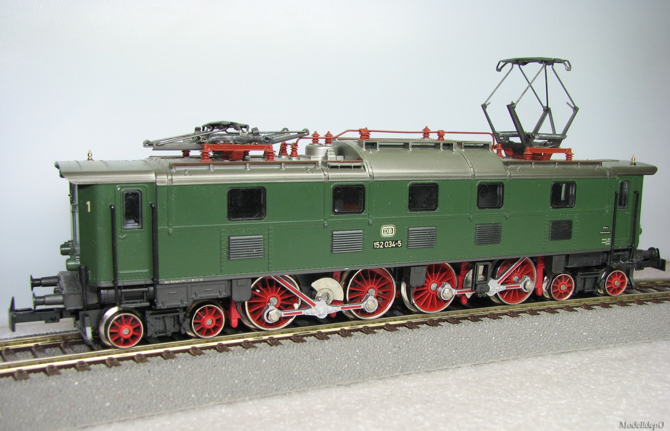 BR152 Marklin-Hamo 8366