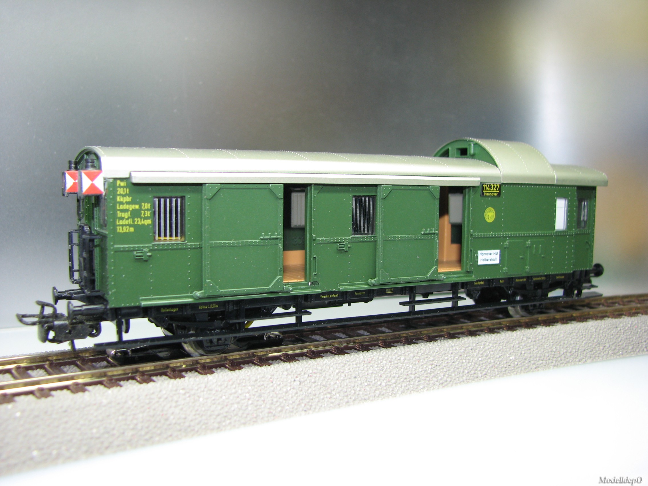 M 4103