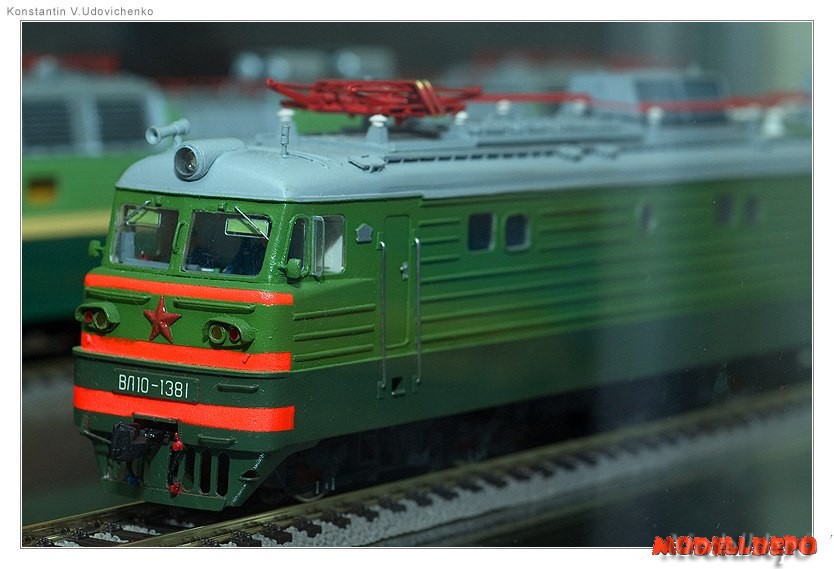 9899s_2