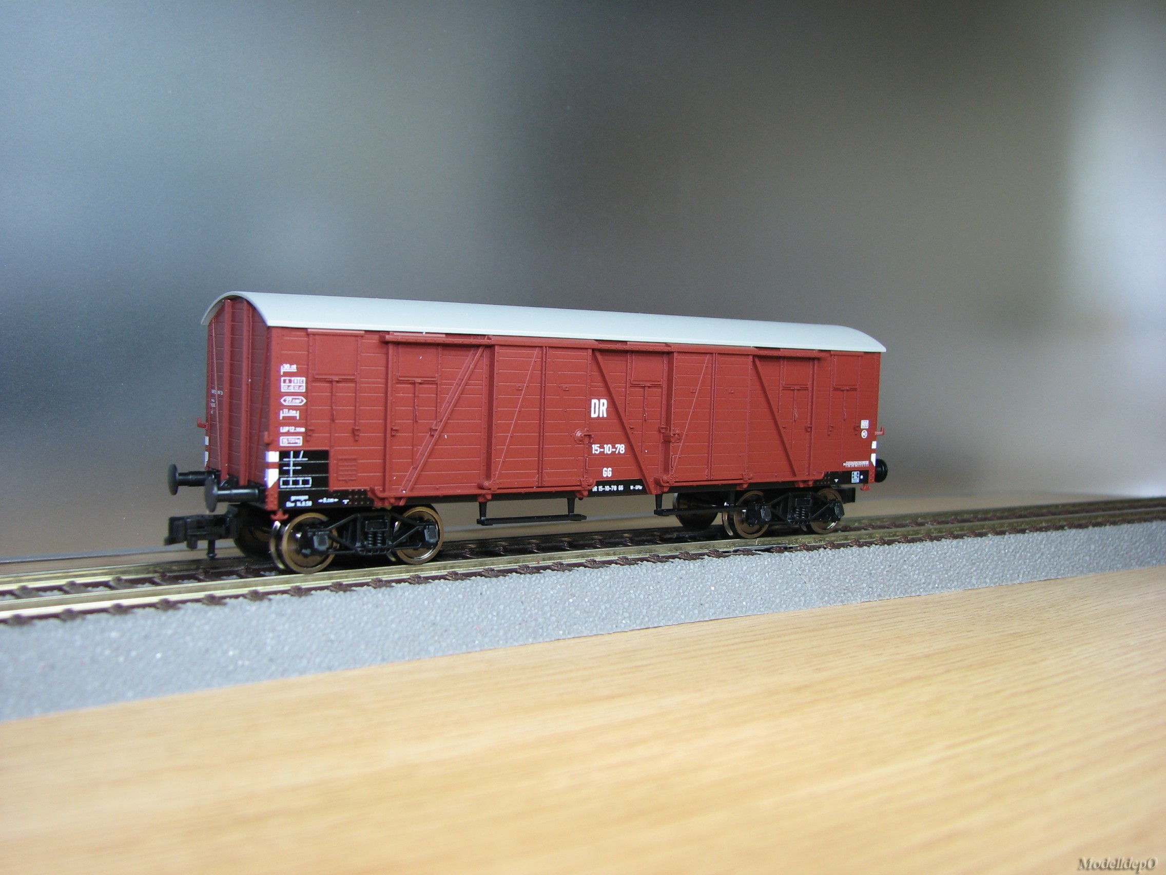 F5733