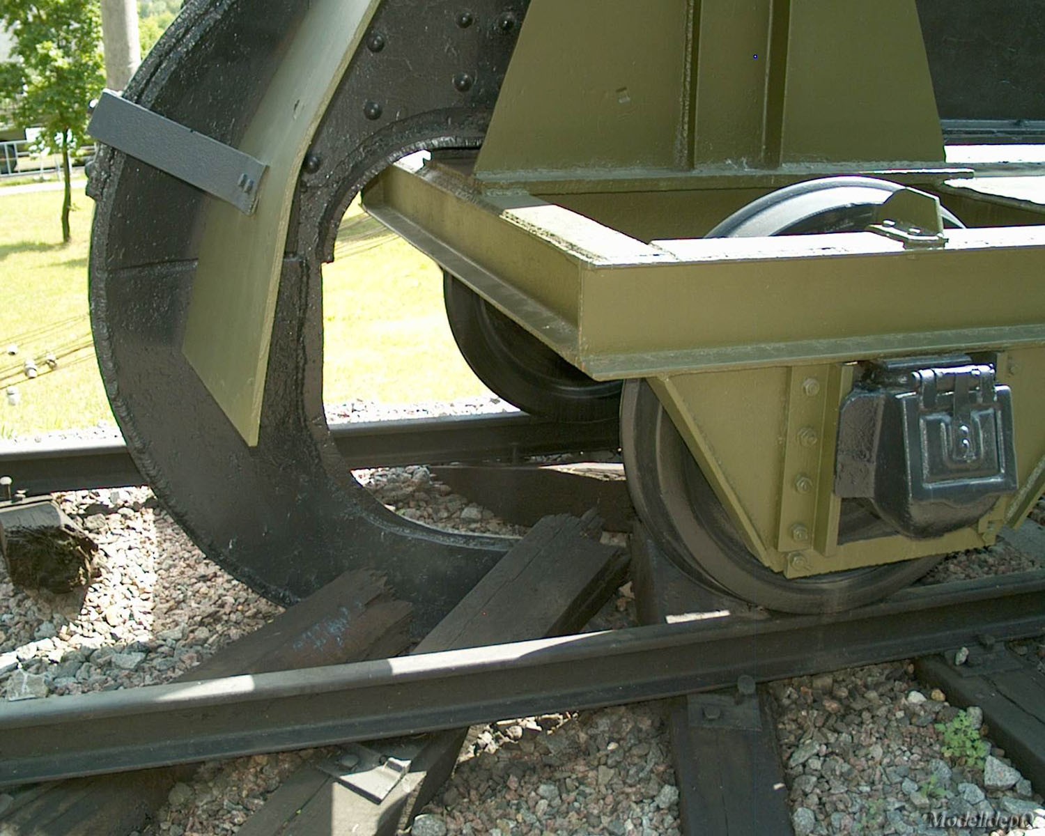 IM010780