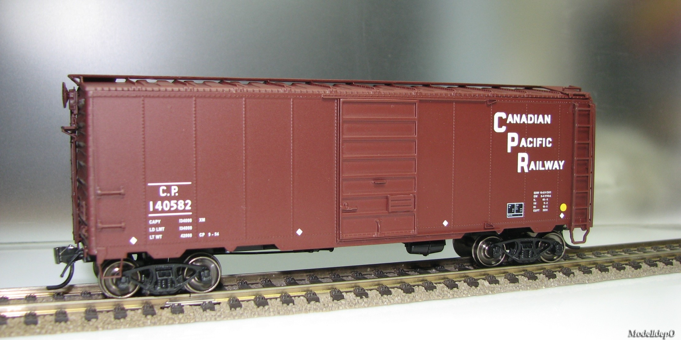 Intermountain_45821_40_Modified_Boxcar_CP
